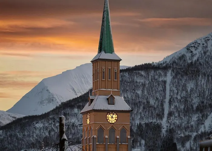 The Gallery Penthouse By Paramount Апартаменты Тромсё